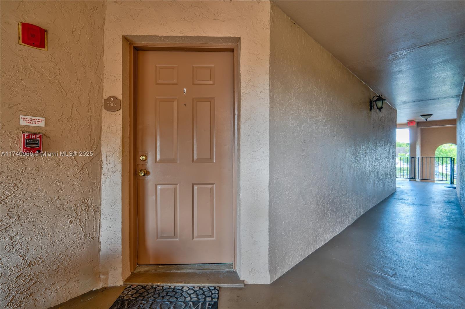 SUNDANCE AT DAVIE CONDO - Residential