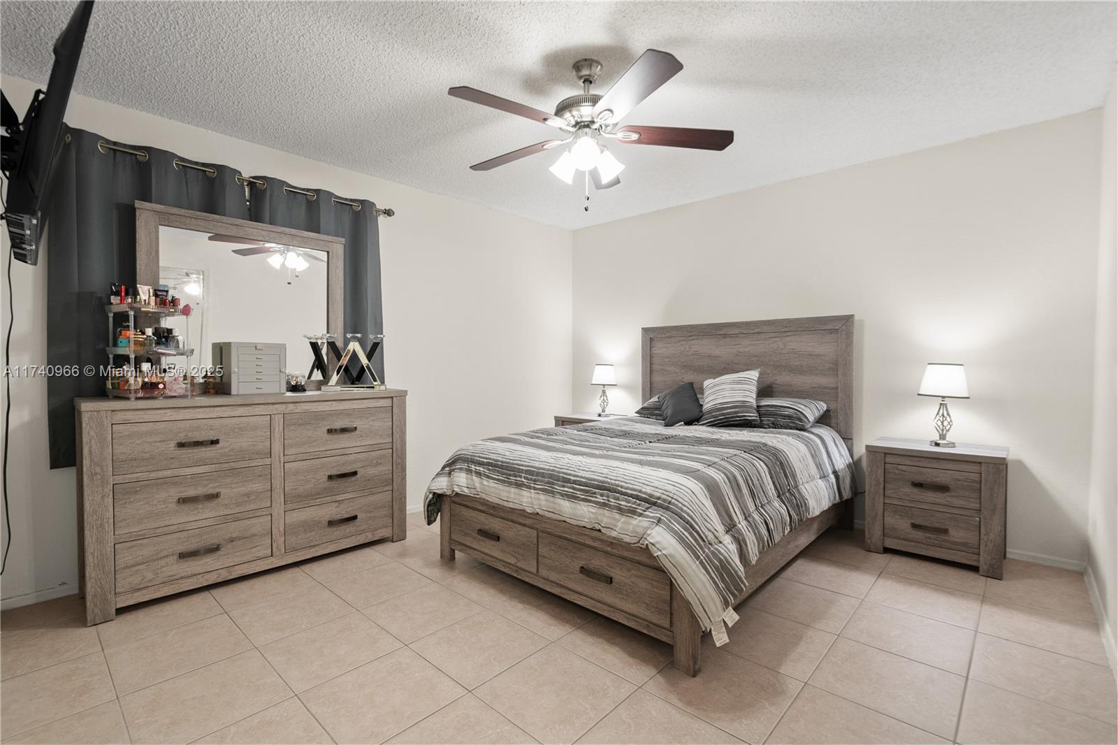 SUNDANCE AT DAVIE CONDO - Residential