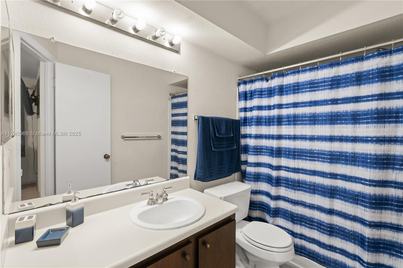 SUNDANCE AT DAVIE CONDO - Residential