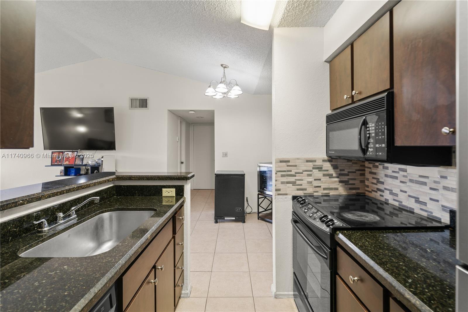 SUNDANCE AT DAVIE CONDO - Residential