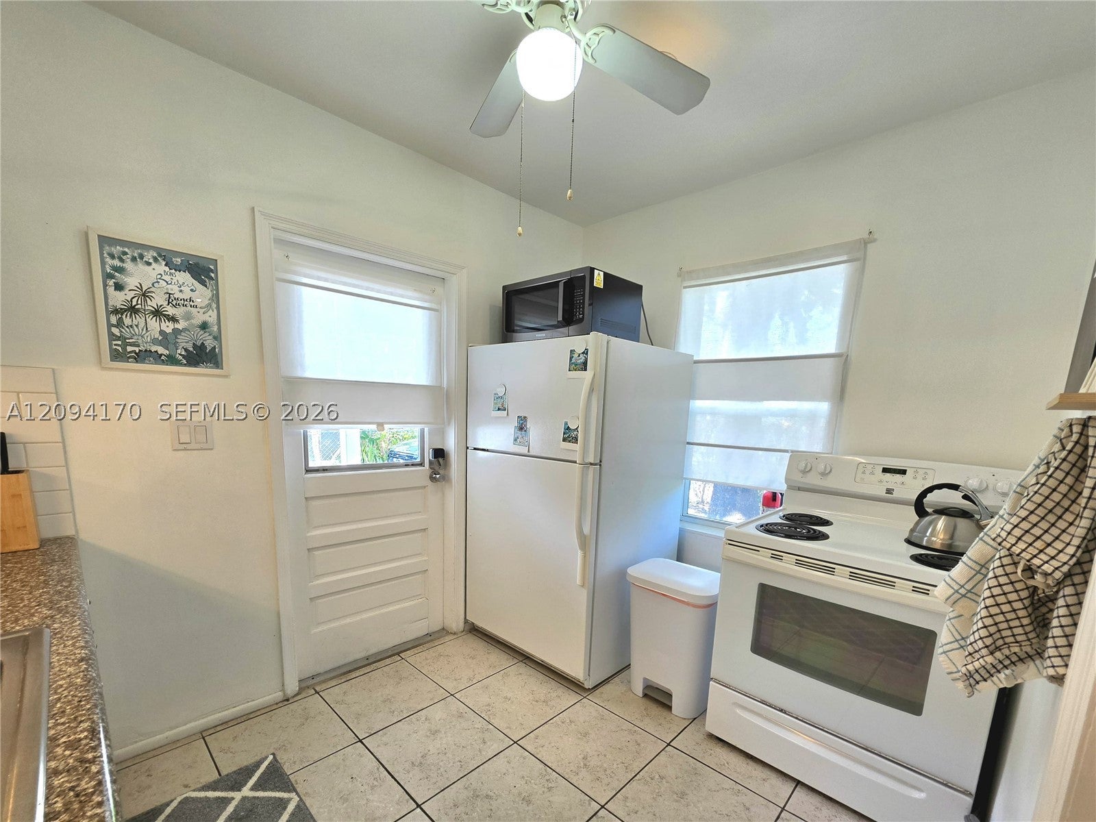 1220 NE 128th St
