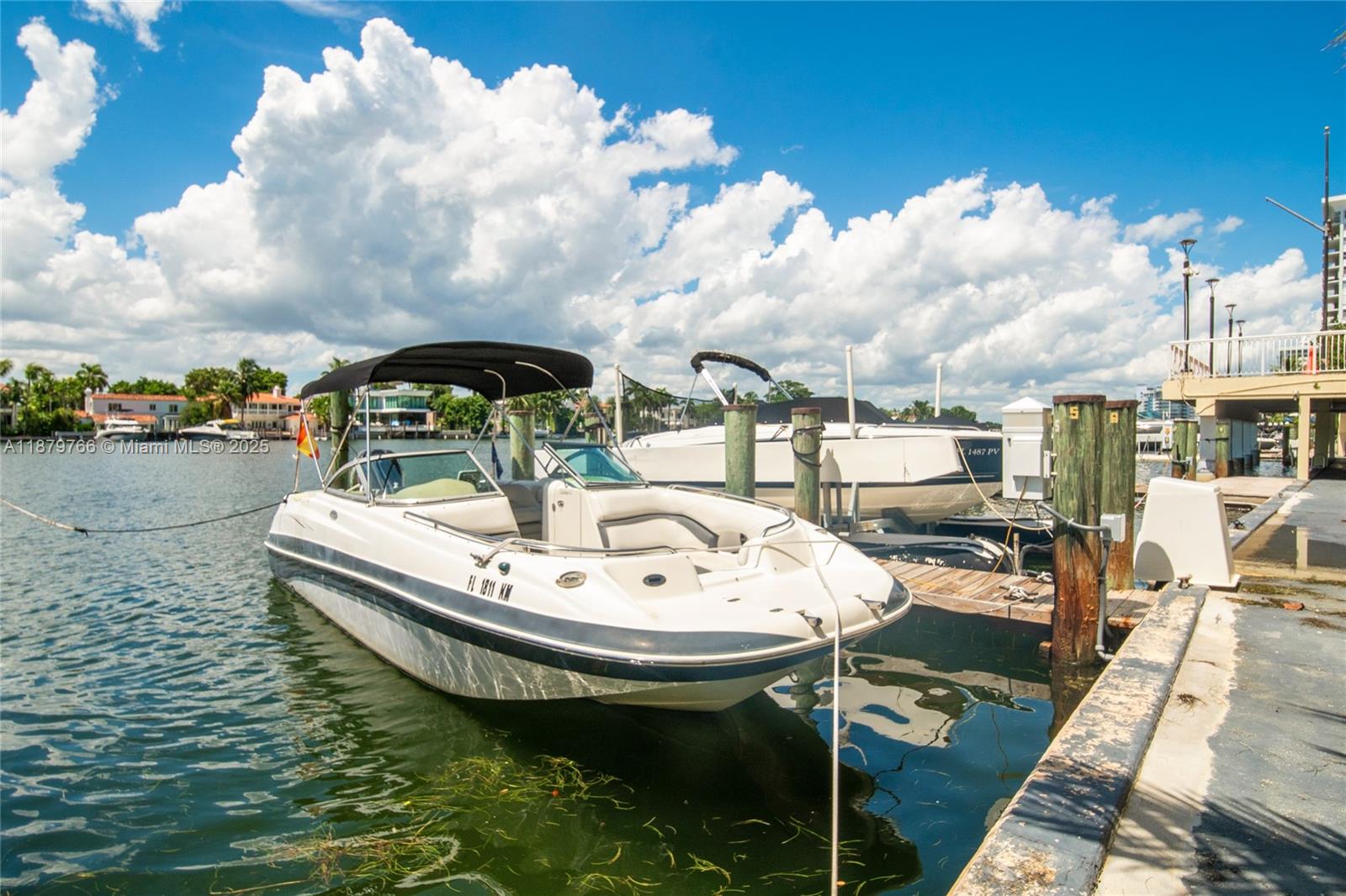 5600 CONDO - Residential