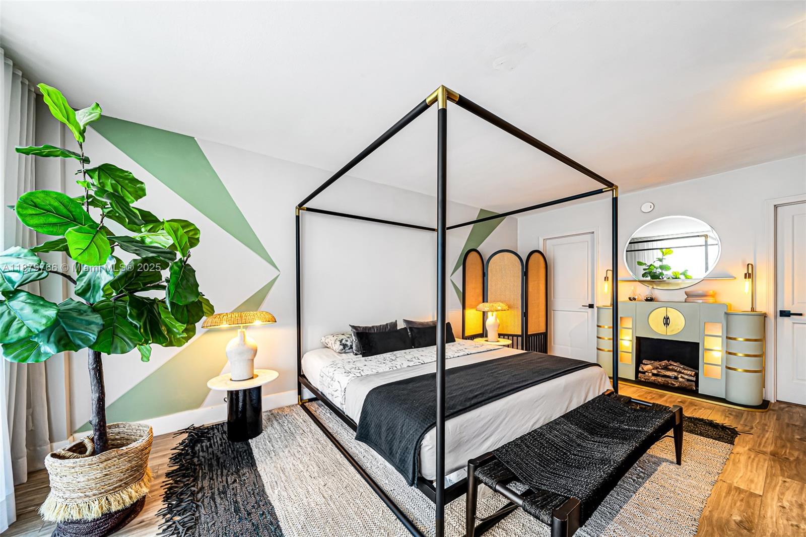 5600 CONDO - Residential