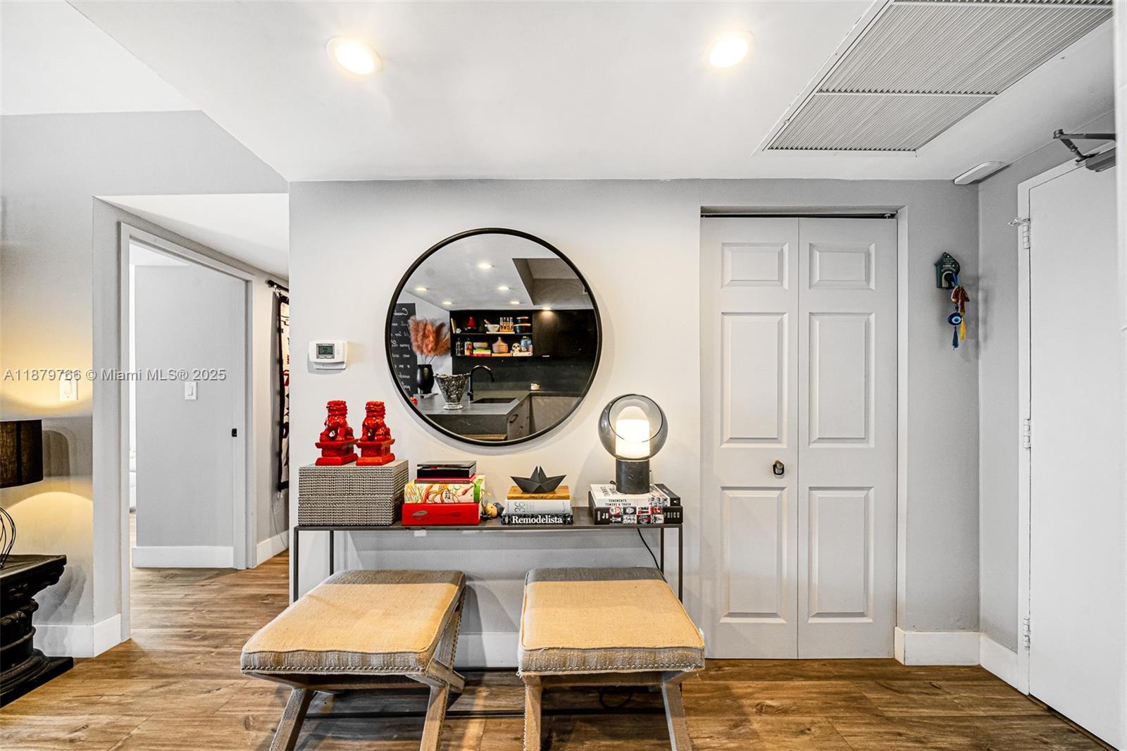 5600 CONDO - Residential