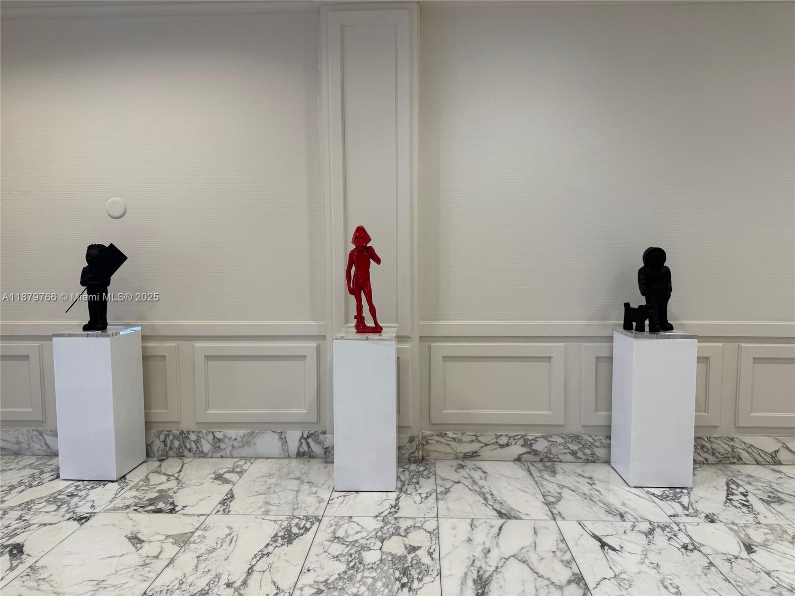 5600 CONDO - Residential