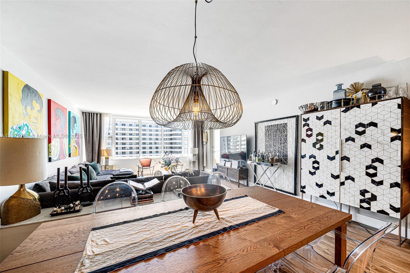 5600 CONDO - Residential