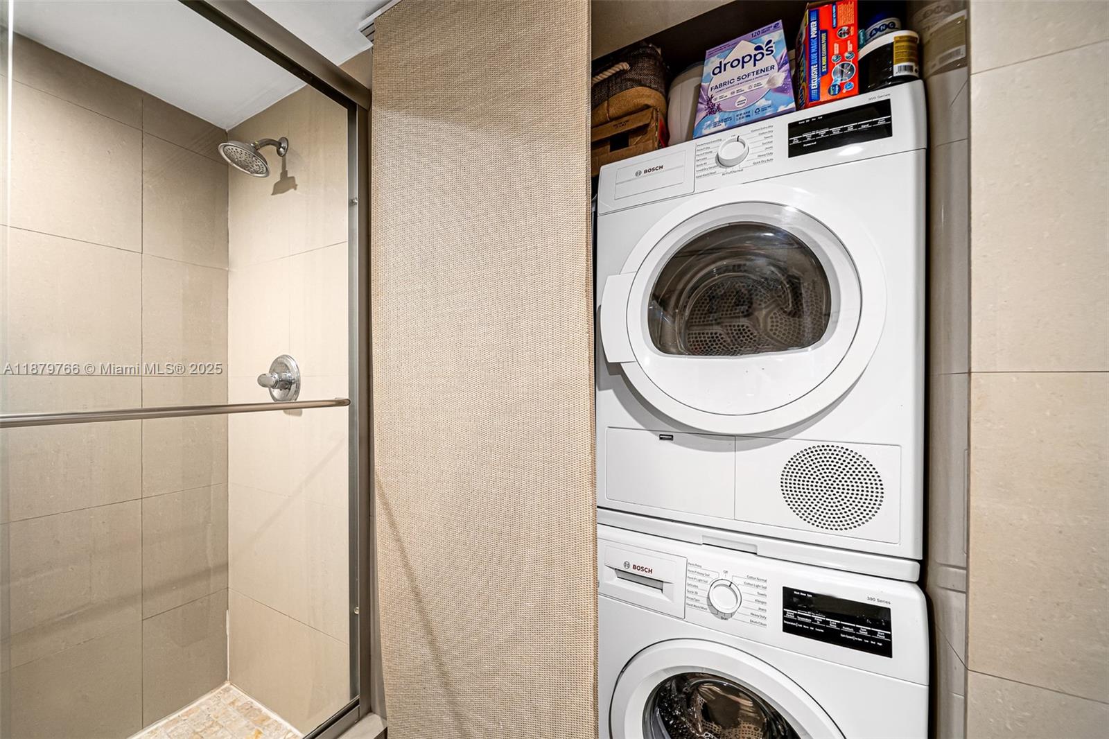 5600 CONDO - Residential