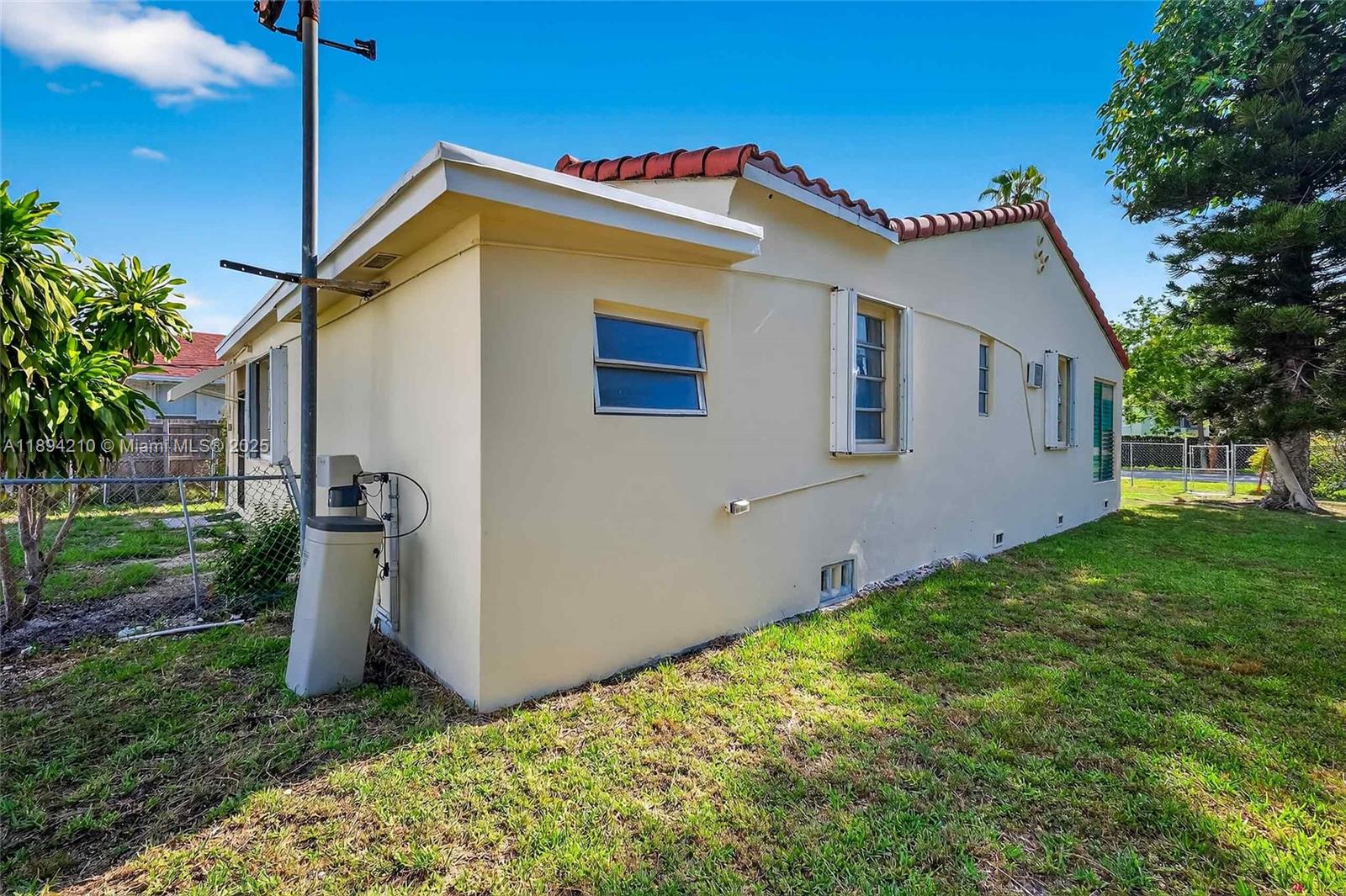 BAYSHORE A - Residential Income