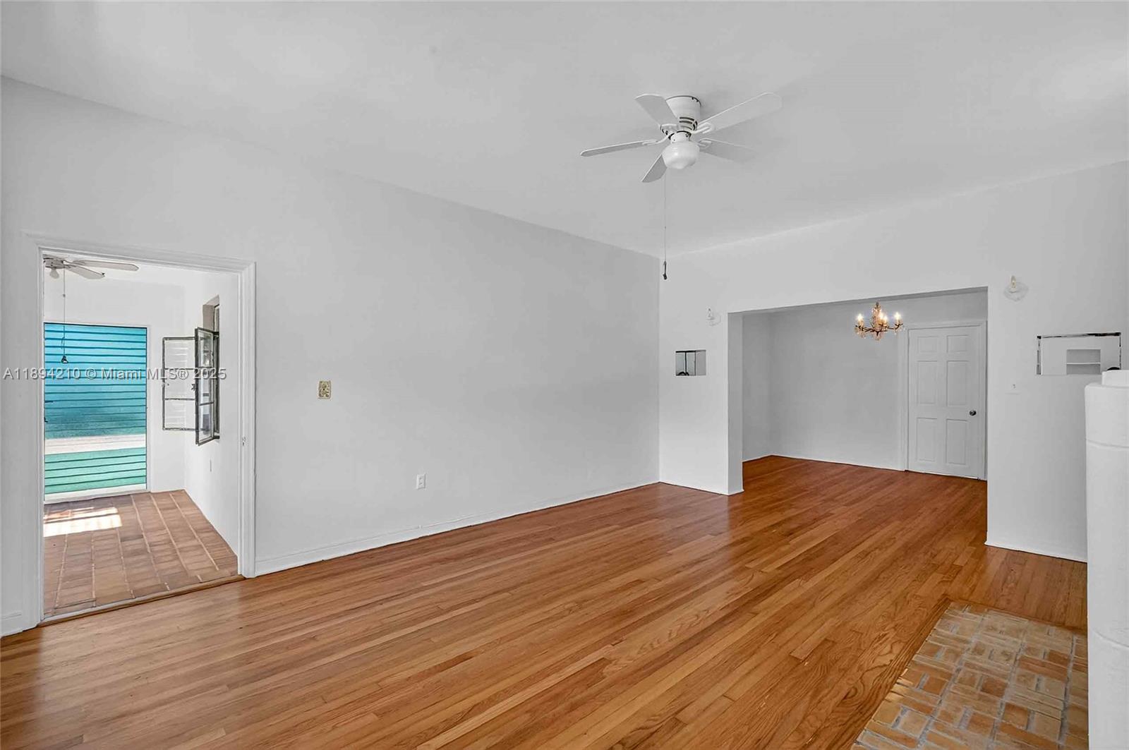 BAYSHORE A - Residential Income