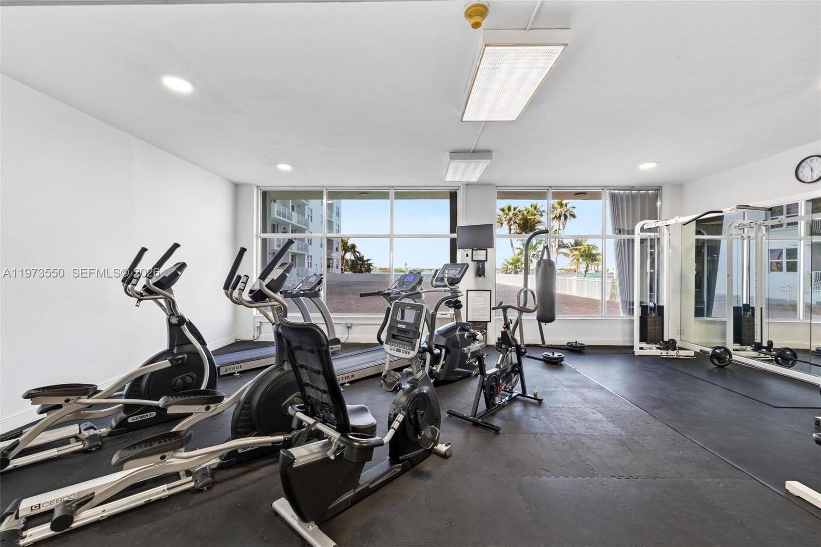 ISLAND POINTE CONDO - Residential