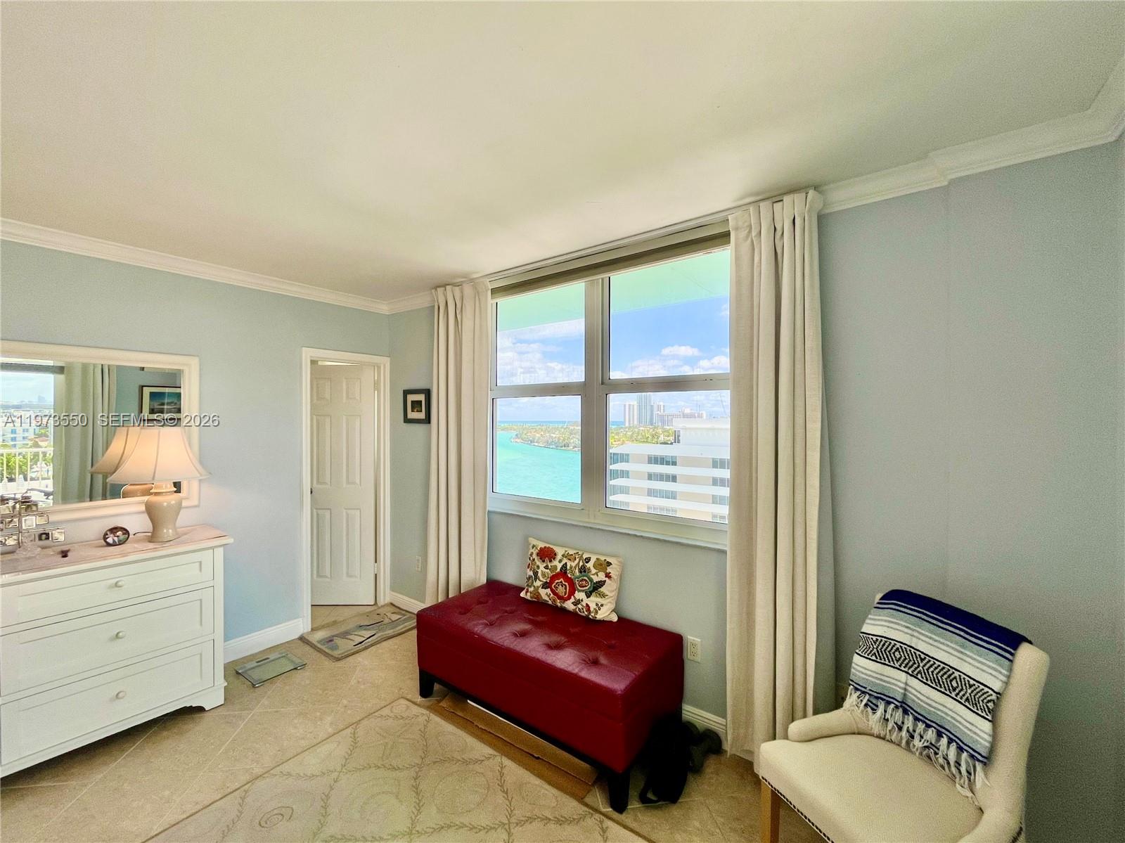 ISLAND POINTE CONDO - Residential