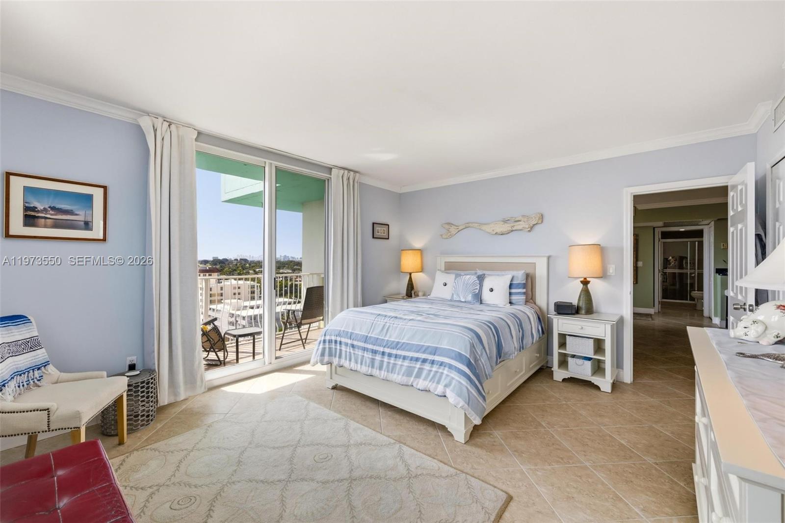 ISLAND POINTE CONDO - Residential