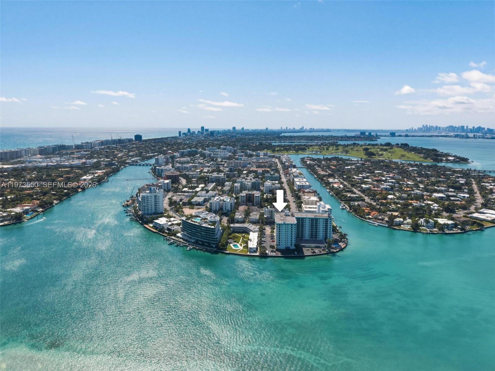 ISLAND POINTE CONDO - Residential