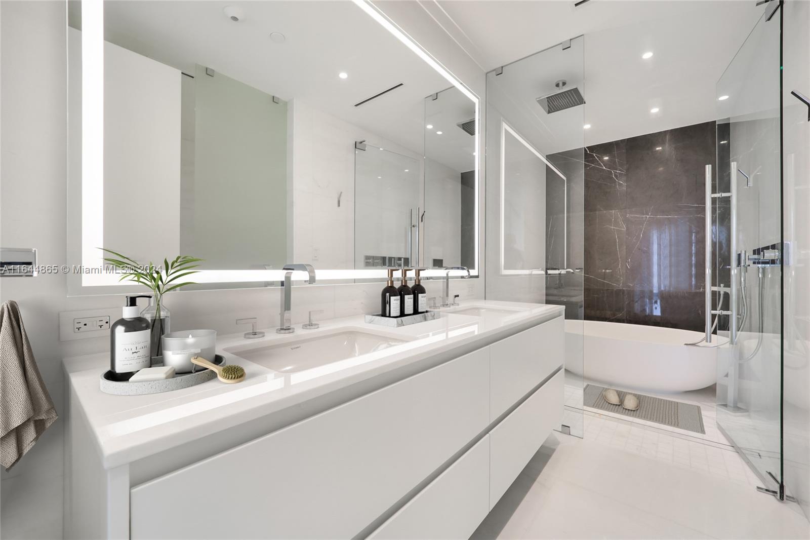 Aston Martin Residences - Residential