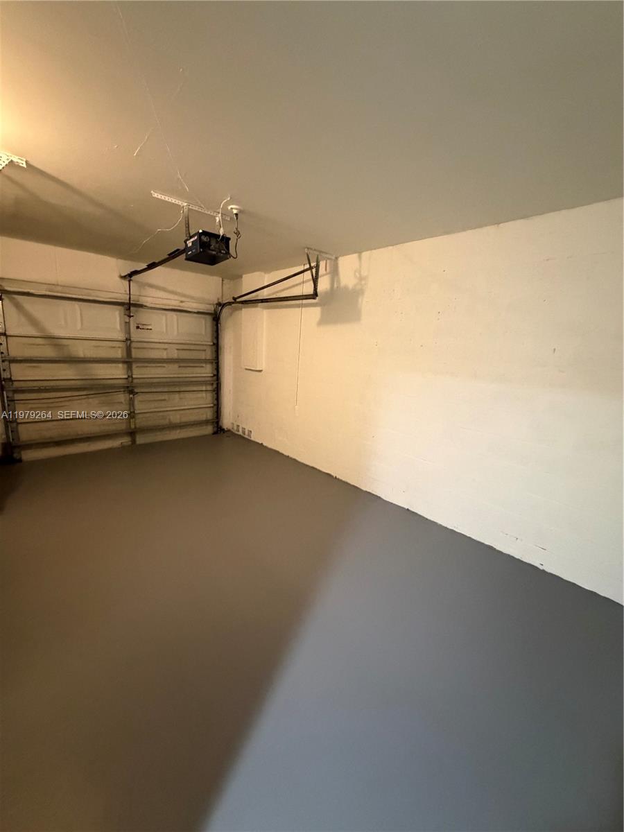 SAVANNAH PLAT 3 - Residential Lease