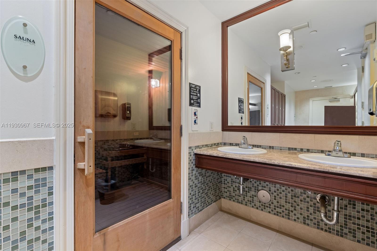 TURNBERRY VILLAGE SO TOWE - Residential