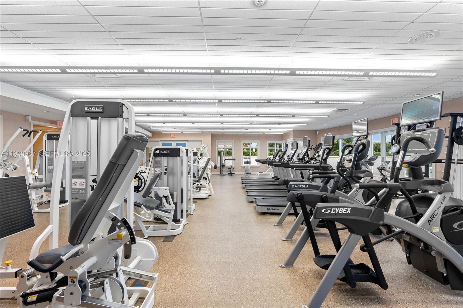 TURNBERRY VILLAGE SO TOWE - Residential