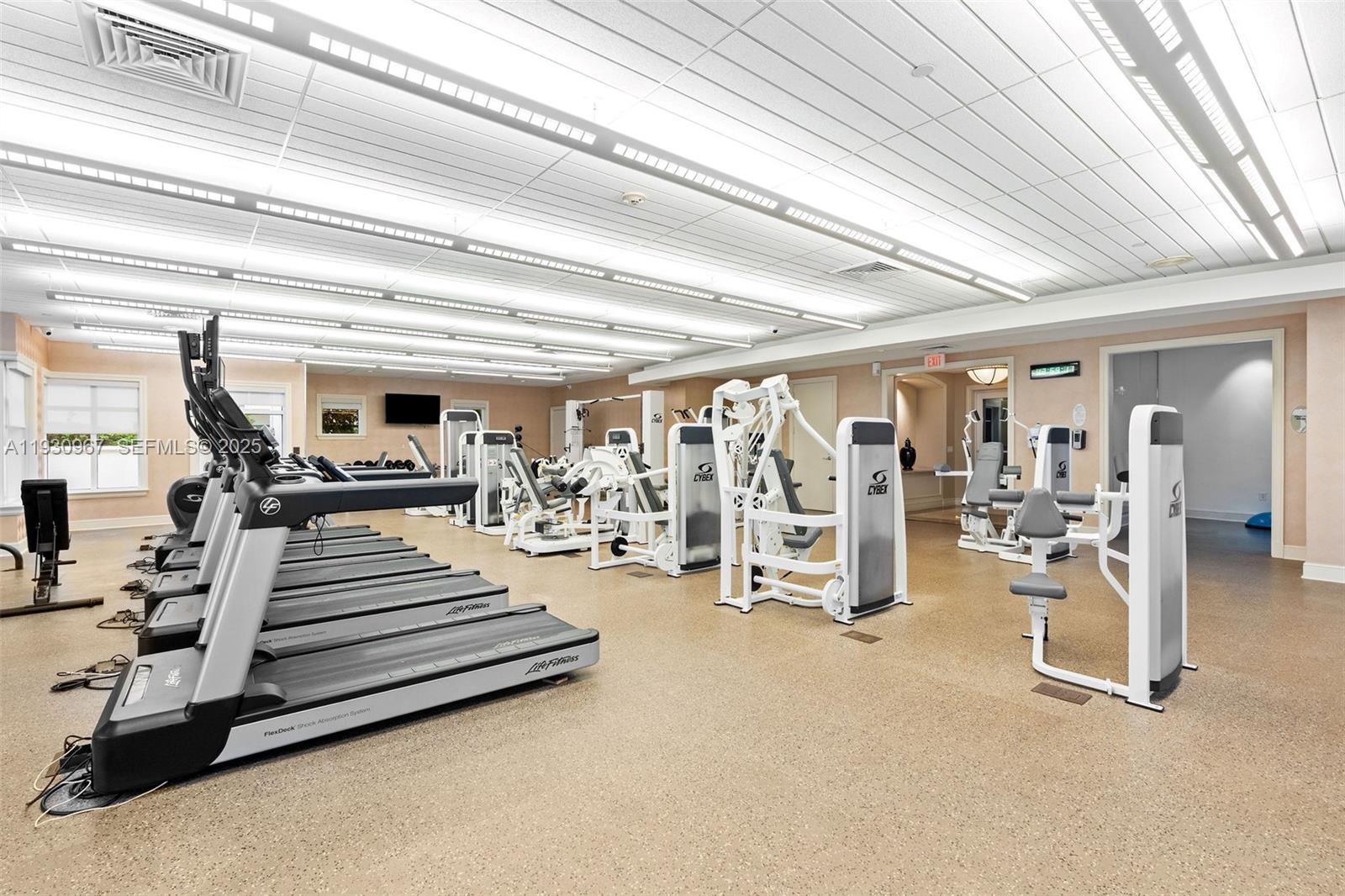 TURNBERRY VILLAGE SO TOWE - Residential