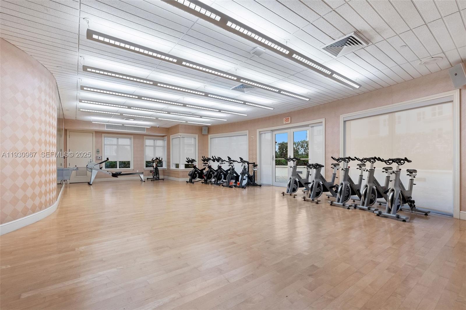 TURNBERRY VILLAGE SO TOWE - Residential