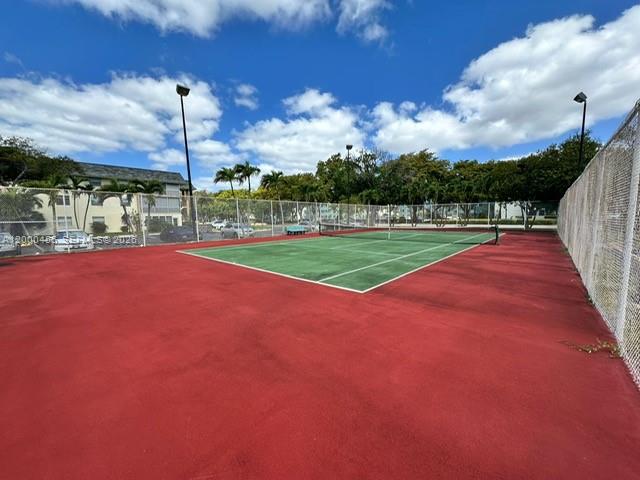 SABAL PALM VILLAGE 2 COND - Residential