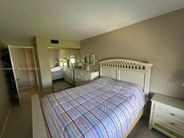 SABAL PALM VILLAGE 2 COND - Residential