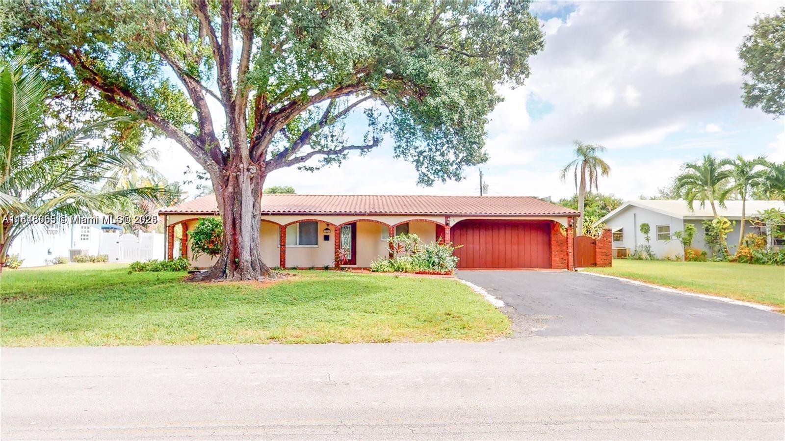 2116 NW 3rd Ave
