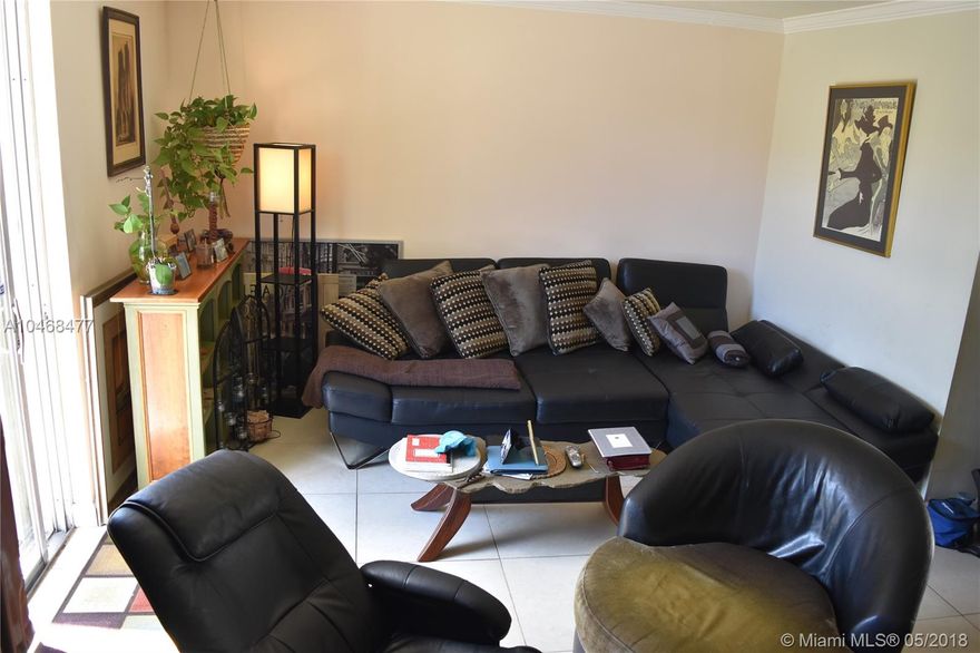 Best priced !!! Spectacular 2 Bedrooms and 2 2/5 Baths at the prestigious Northgate Townhouse Condo with walking distance to bay and not far to Aventura Mall, Gulfstream Racetrack and Casino, Restaurants, Schools and much more. Enjoy huge patio and balcony. This unit comes with brand new AC, washer & dryer in the unit, one assigned parking space plus plenty of guest parking.Cable is included in the maintenance, condo is currently  approved for 5% downpayment. Motivated Seller, Easy showing!