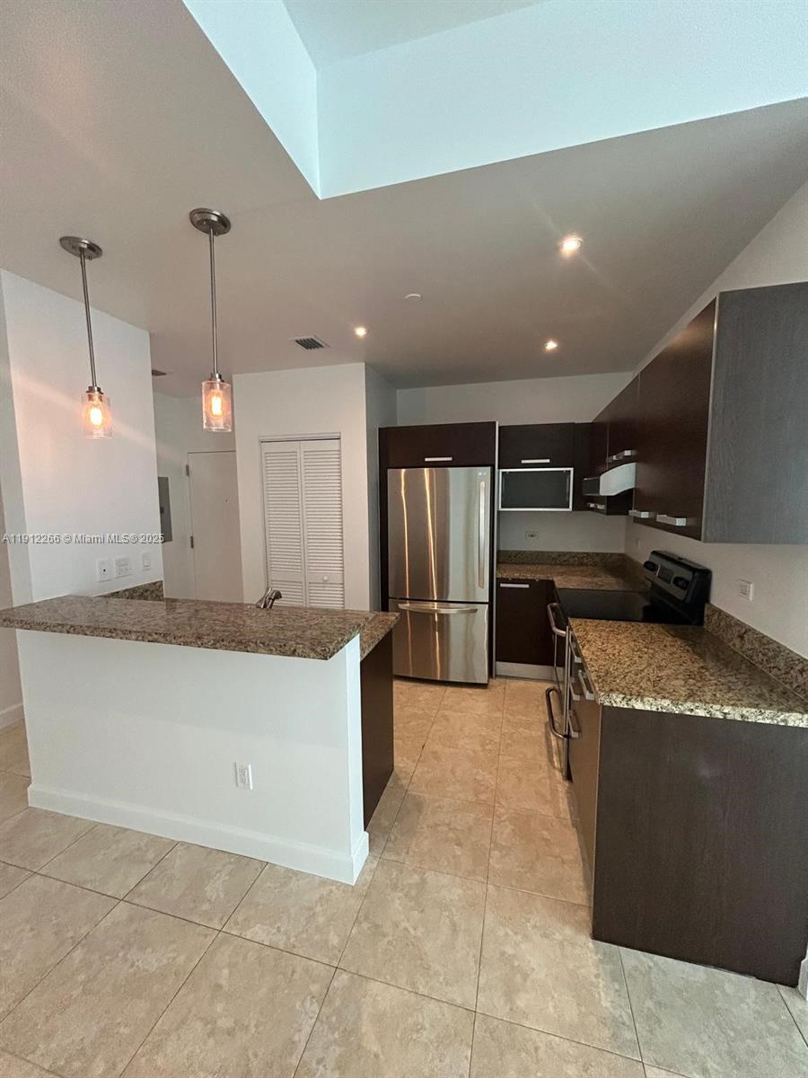 NORDICA CONDO - Residential Lease