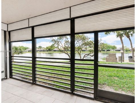 1101 Colony Point Cir 101 Pembroke Pines FL 33026