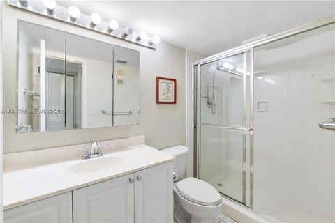 Tiny photo for 1101 Colony Point Cir #101, Pembroke Pines, FL 33026 (MLS # A12007721)