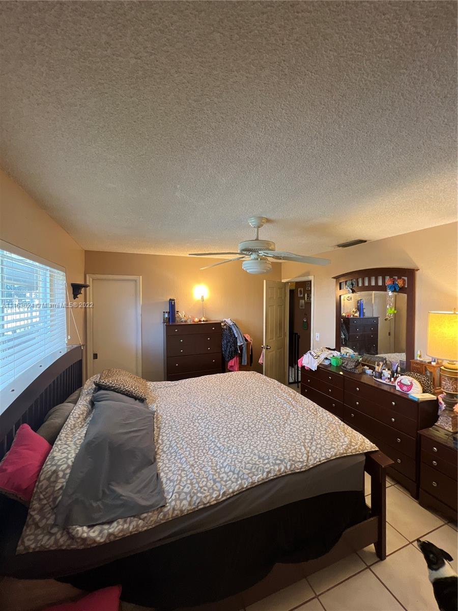 SUNRISE GOLF VILLAGE SEC - Residential