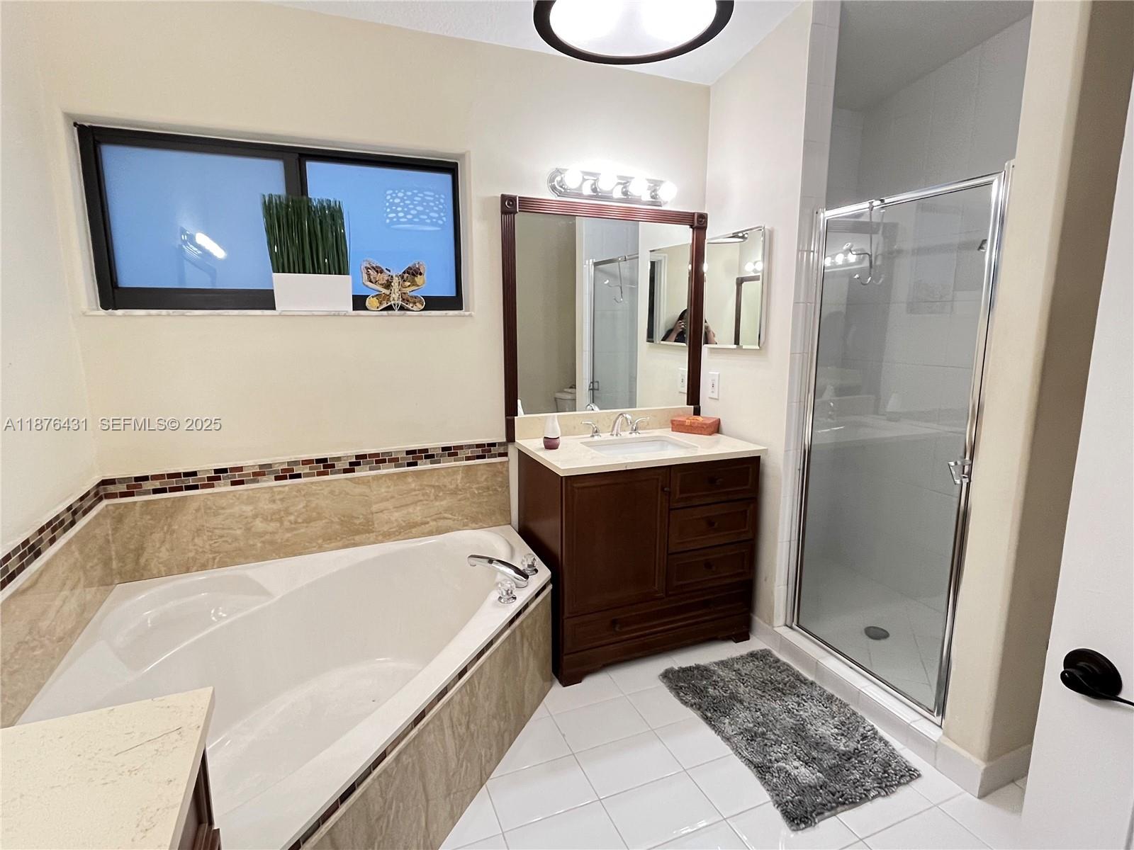 FOREST LAKES ESTATES SEC - Residential