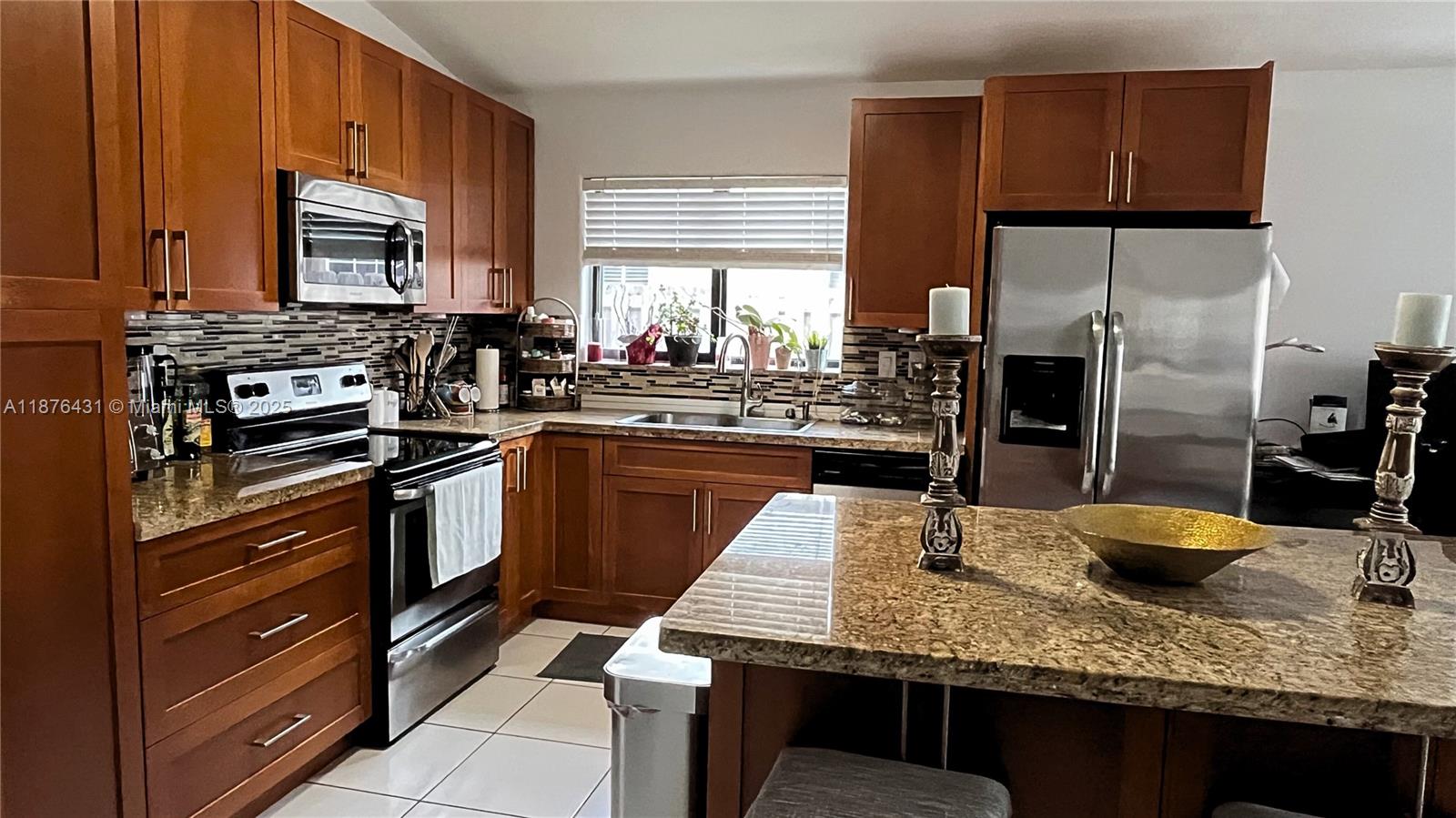 FOREST LAKES ESTATES SEC - Residential