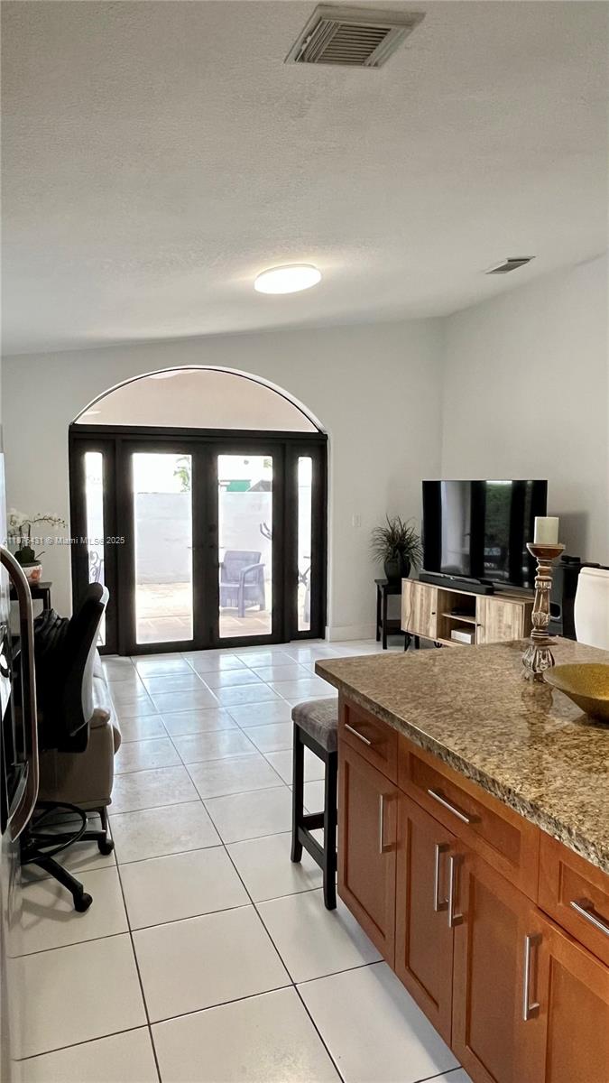 FOREST LAKES ESTATES SEC - Residential