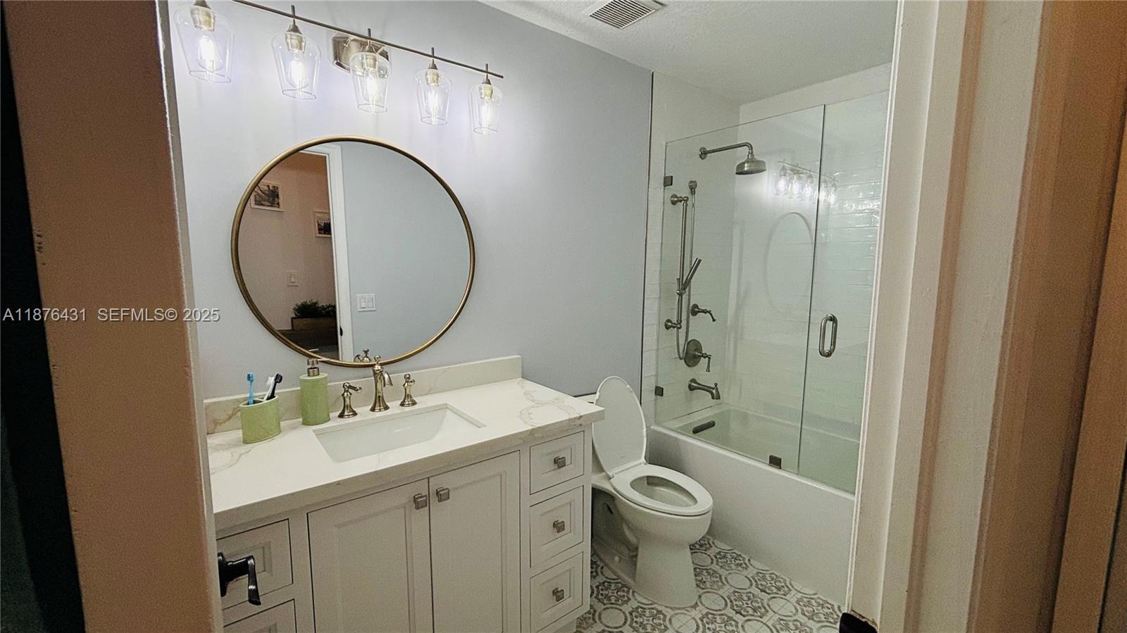 FOREST LAKES ESTATES SEC - Residential