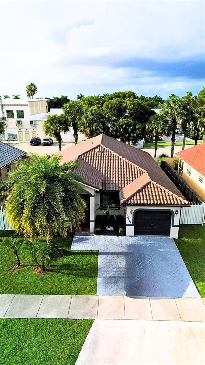 FOREST LAKES ESTATES SEC - Residential