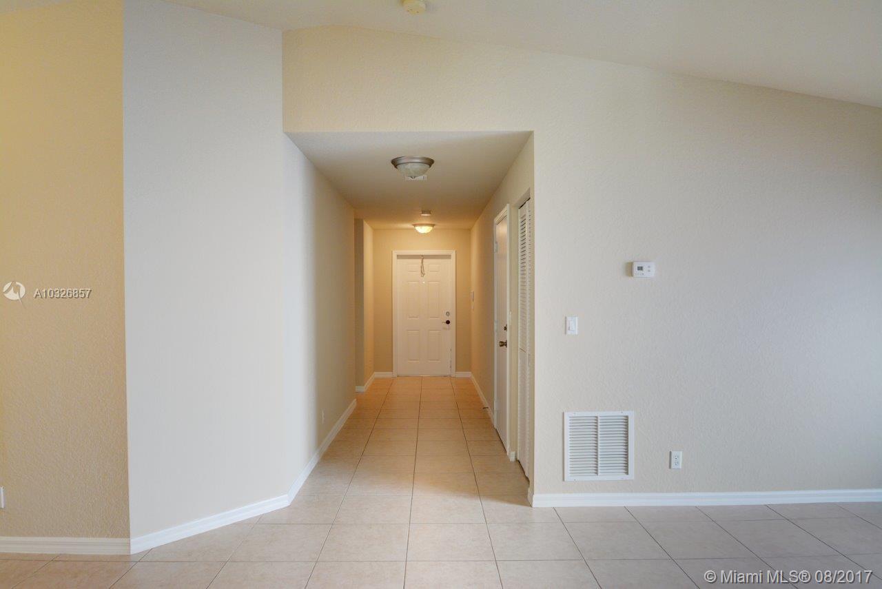 MARTINS CROSSING - Residential