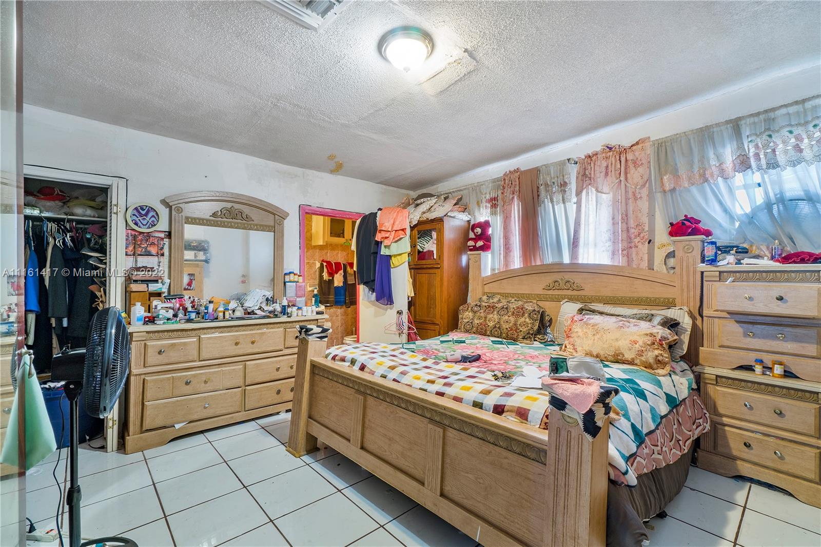 GOLDEN GLADES PARK 5TH AD - Residential