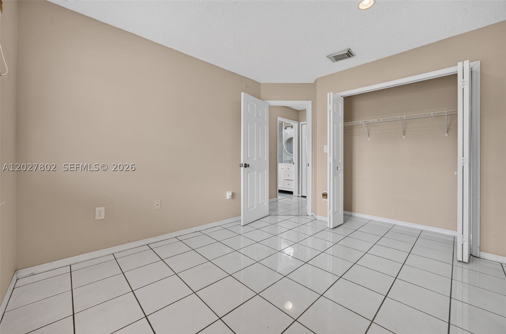 8462 SW 158th Ct