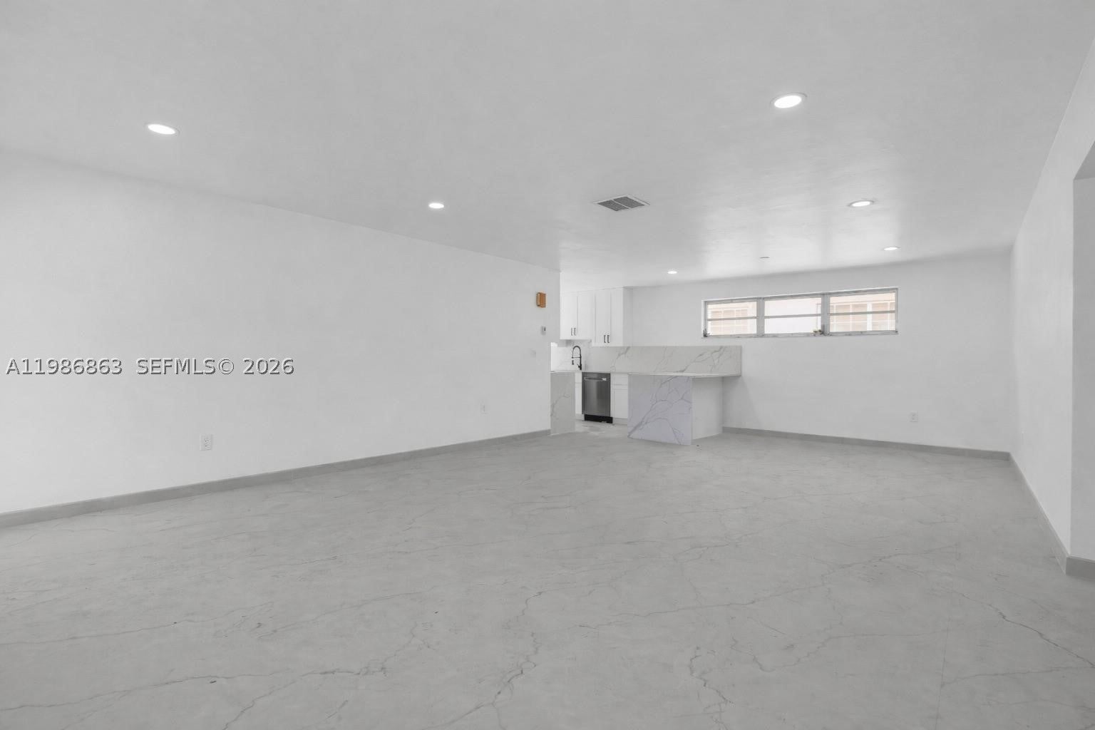 8850 NE 4th Ave