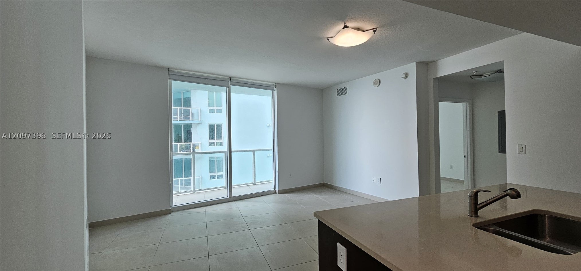 1900 N Bayshore Dr 3317