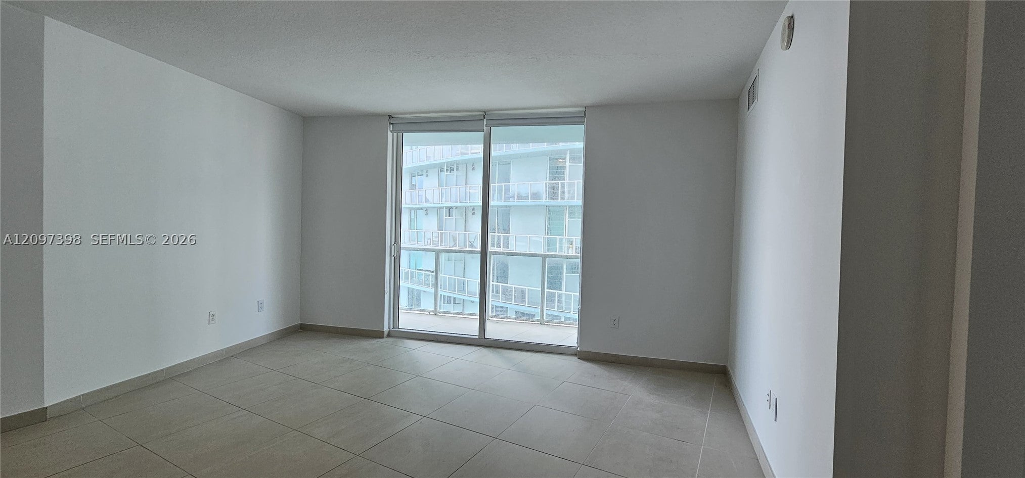 1900 N Bayshore Dr 3317