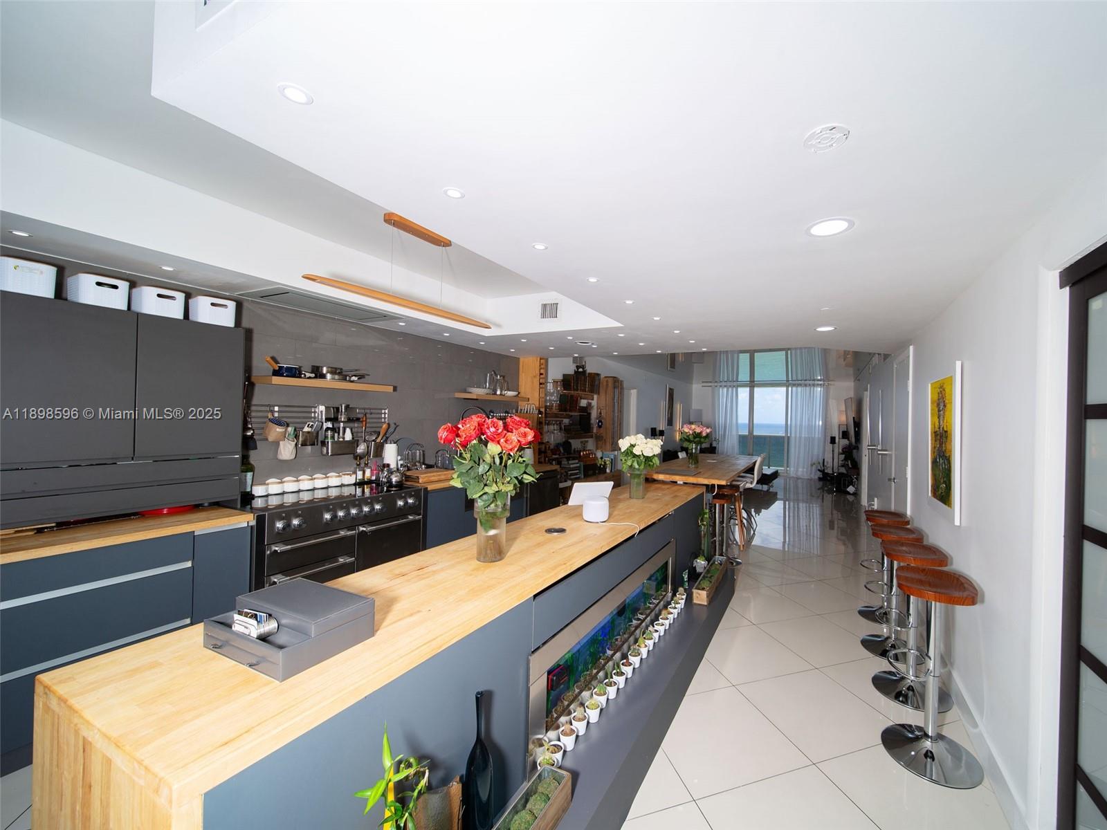 BEACH CLUB THREE CONDO - Residential