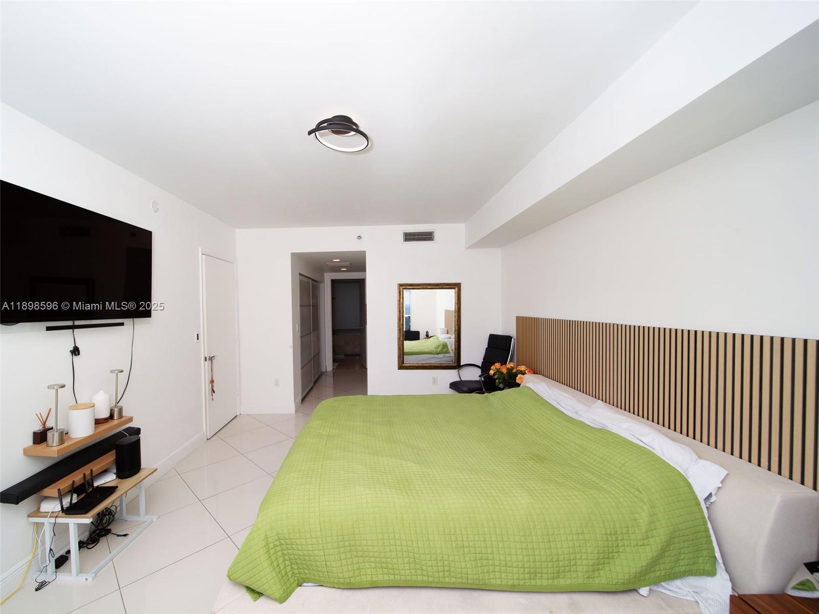 BEACH CLUB THREE CONDO - Residential