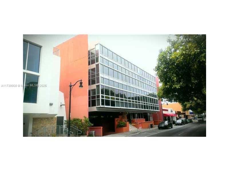 1,045 Sq. REMODELED, BEAUTIFUL VIEW OF THE MAIN ROAD OF CORAL WAY. Divided in several spaces, easy to condition, has its own A/C tower. Ideal or business medical or aesthetic offices, you have to se it. (3) Assigned parking spaces.
LOCATION !!! LOCATION !!!! CORAL GABLES. AIRPORT, BUSINES BRICKELL AND DOWTOWN MIAMI
PLEASE CALL OFFICE TO SCHEDULE AN APPOINTMENT