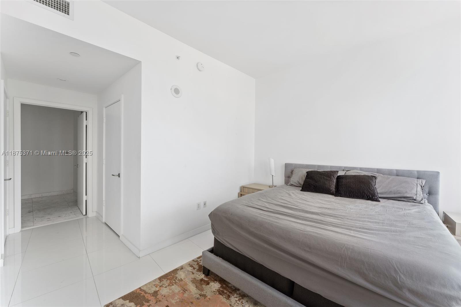 PARAMOUNT MIAMI WORLDCENT - Residential