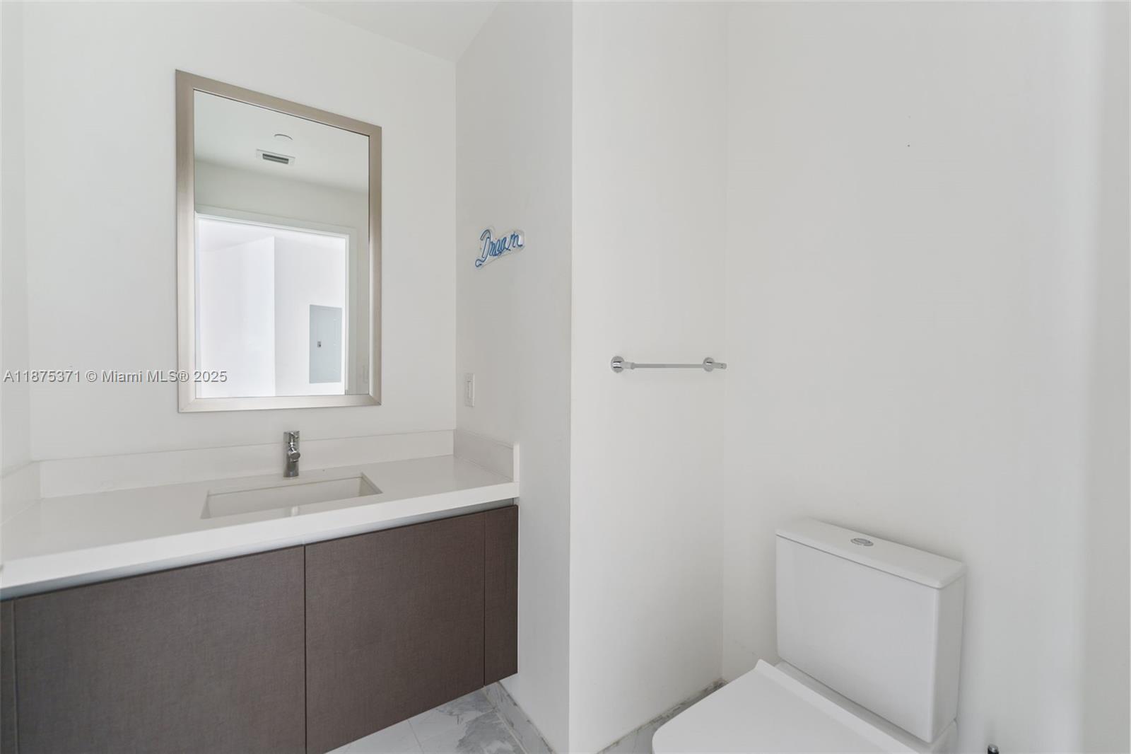 PARAMOUNT MIAMI WORLDCENT - Residential