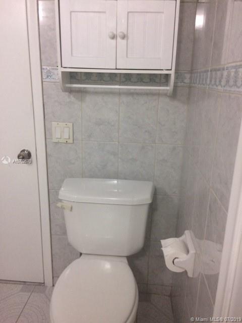 OAKLAND SHORES 1 CONDO - Residential Lease