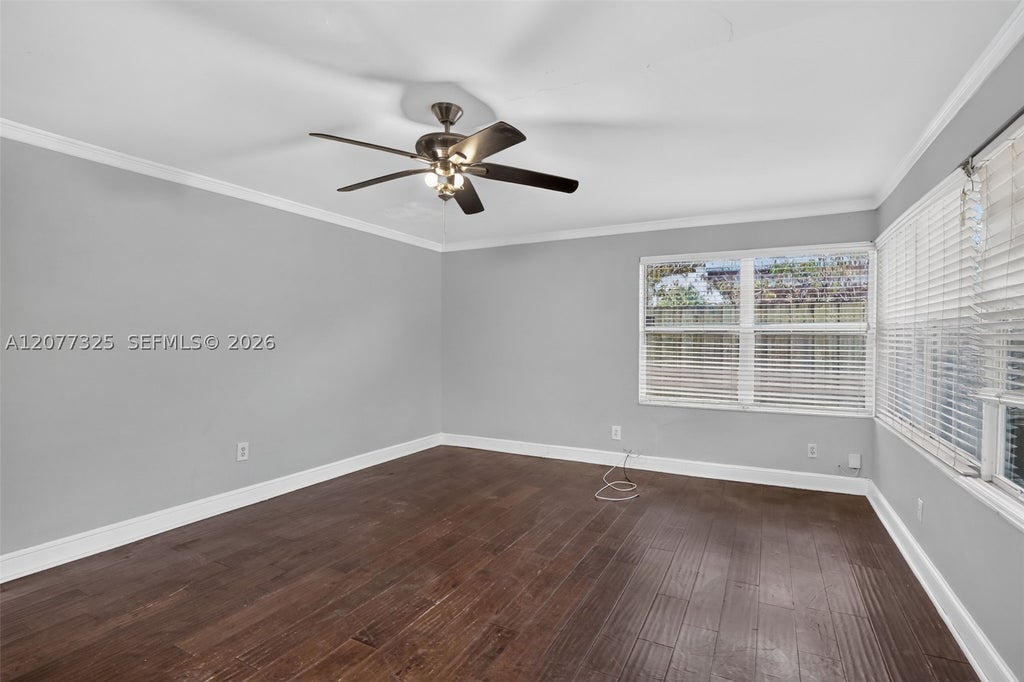 Photo of 1527 Jackson St, Hollywood, FL 33020 (MLS # A12077325)