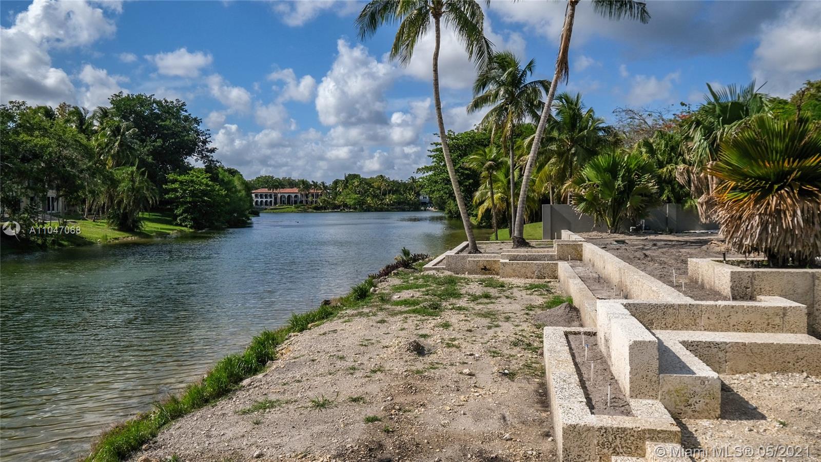 SNAPPER CREEK LAKES SUB - Residential